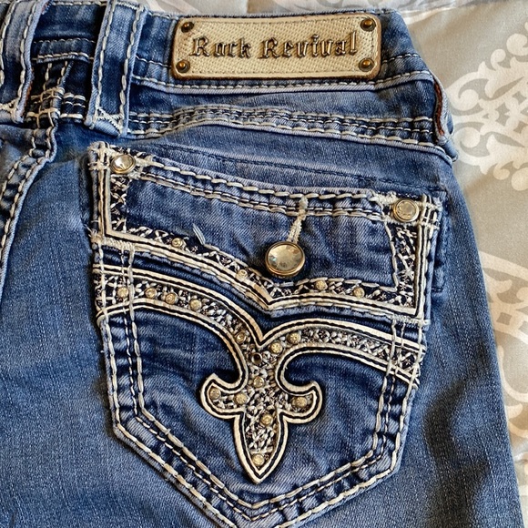 Rock Revival size 27 Calli boot cut 31 inseam like new - Picture 4 of 6